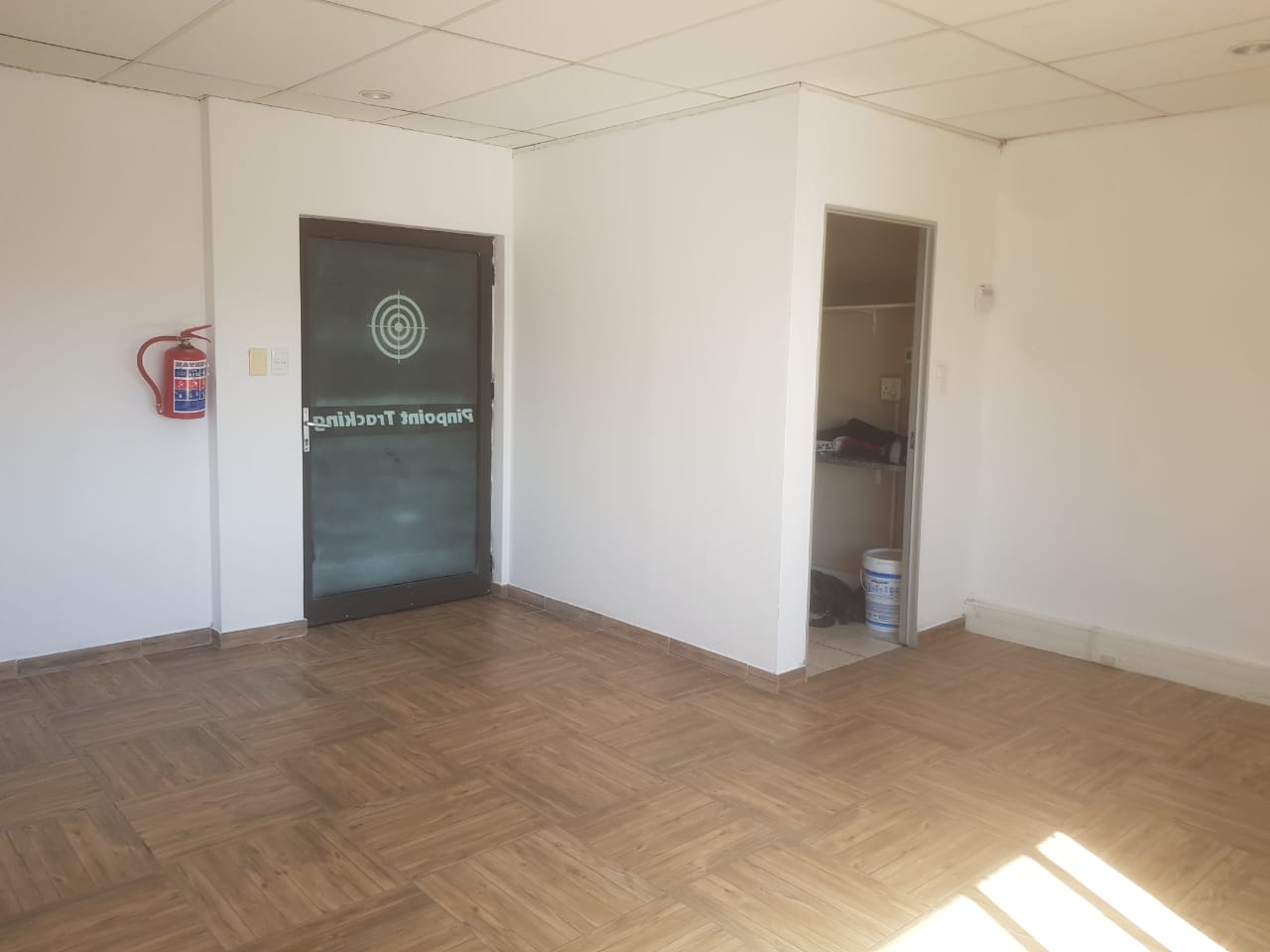 WhatsApp Image 2025-04-10 at 16.32.04