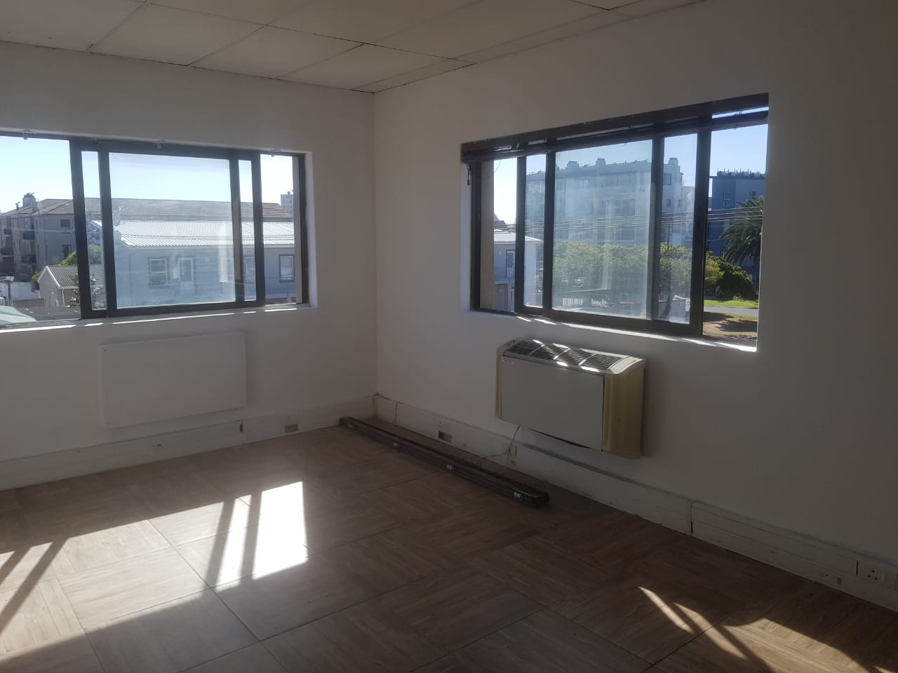 WhatsApp Image 2025-04-10 at 16.32.06 (1)