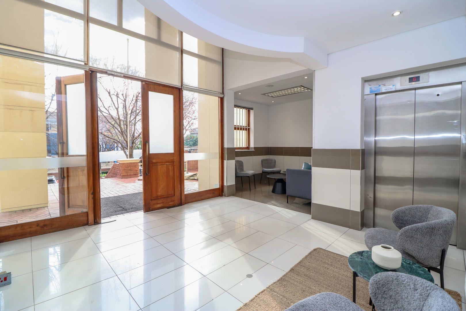 Oak House_Rivonia_The Cape Town Property Group 6