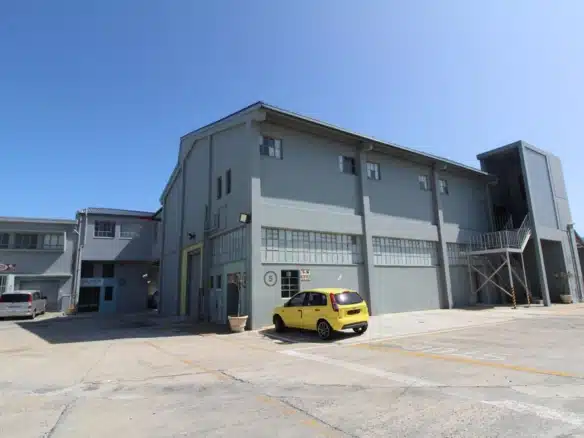 Hangar 17 Warehouse Leases