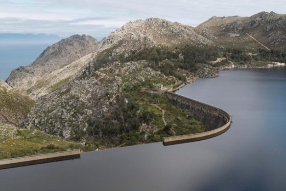 Western Cape Dam With Visible Water Levels Highlighting Current Storage Capacity